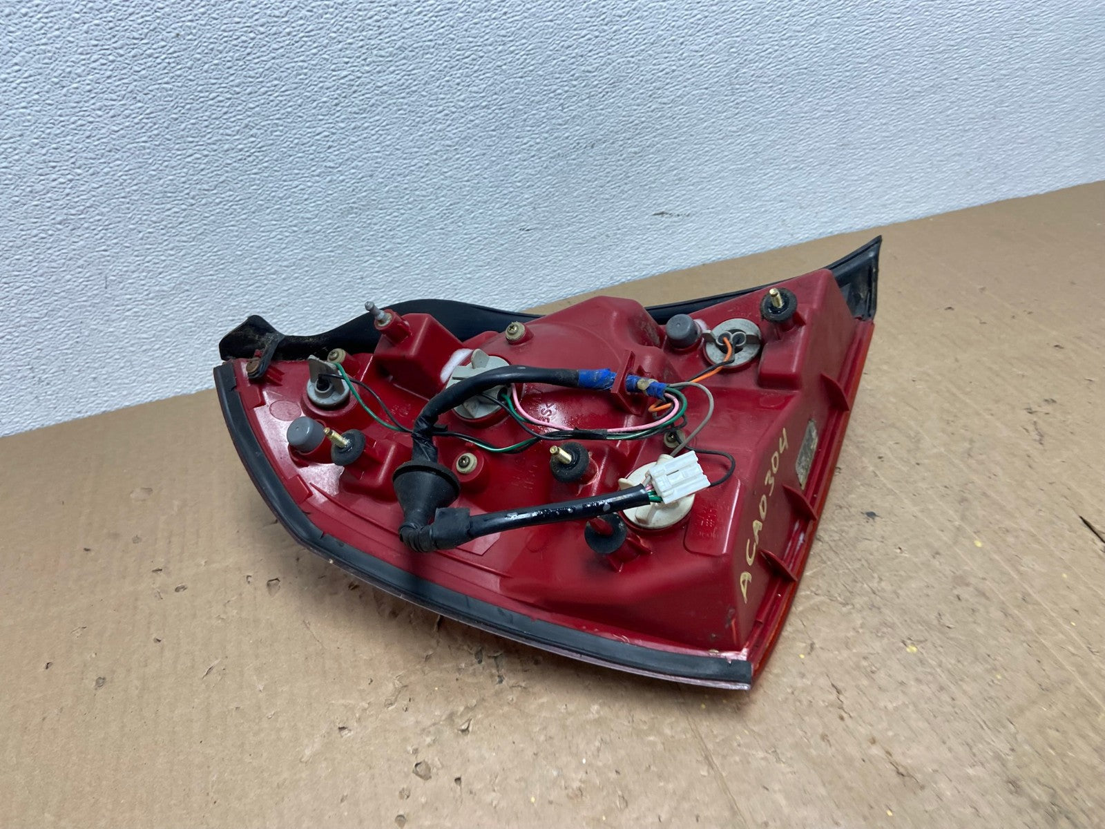 2004 2005 2006 Hyundai Elantra Sedan Right Passenger  Tail Light OEM AC0304 LK5