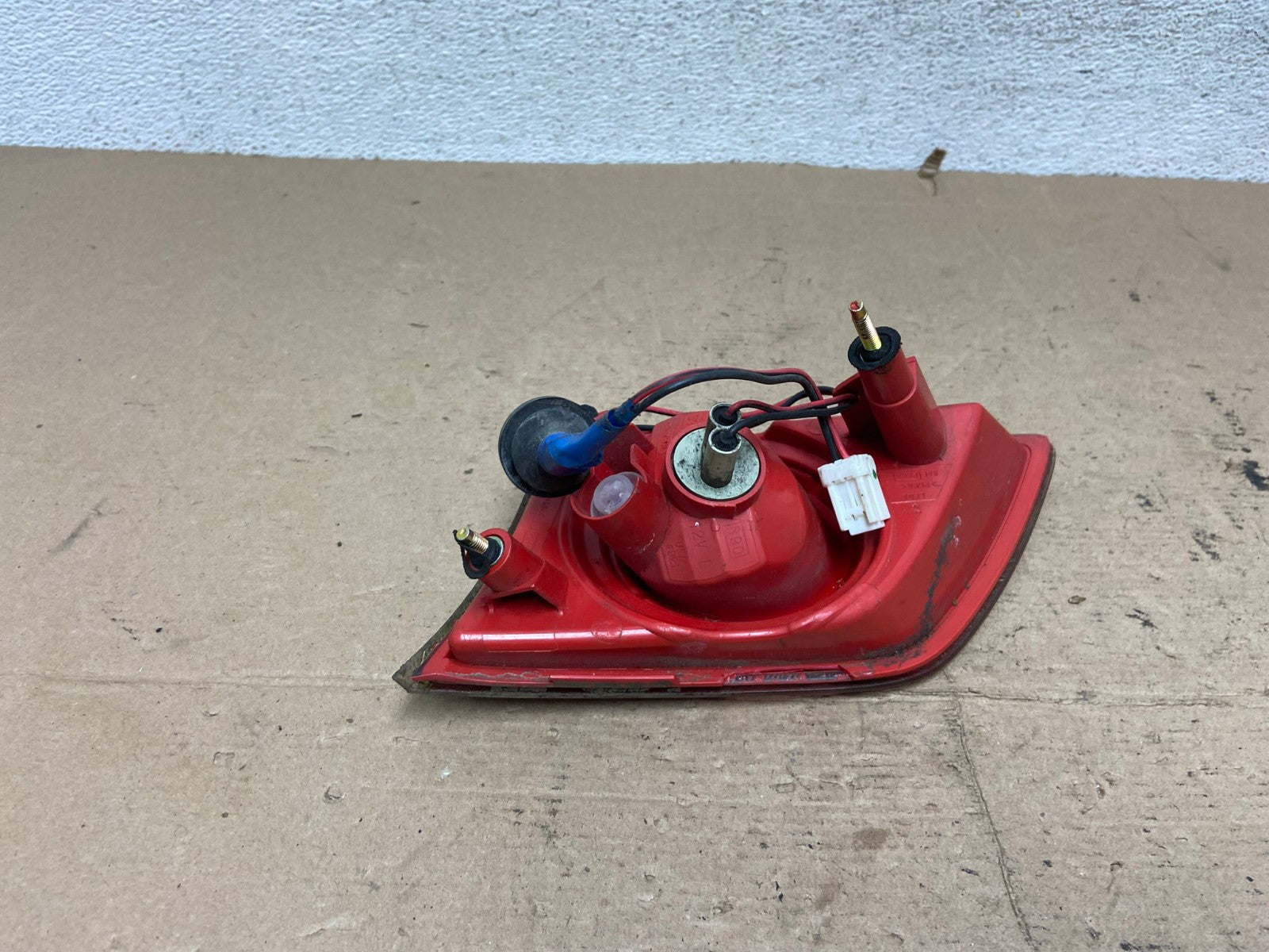 2003-2005 Infiniti FX35 FX45 Left Driver Lh Red Inner Tail Light AF4984 LK5
