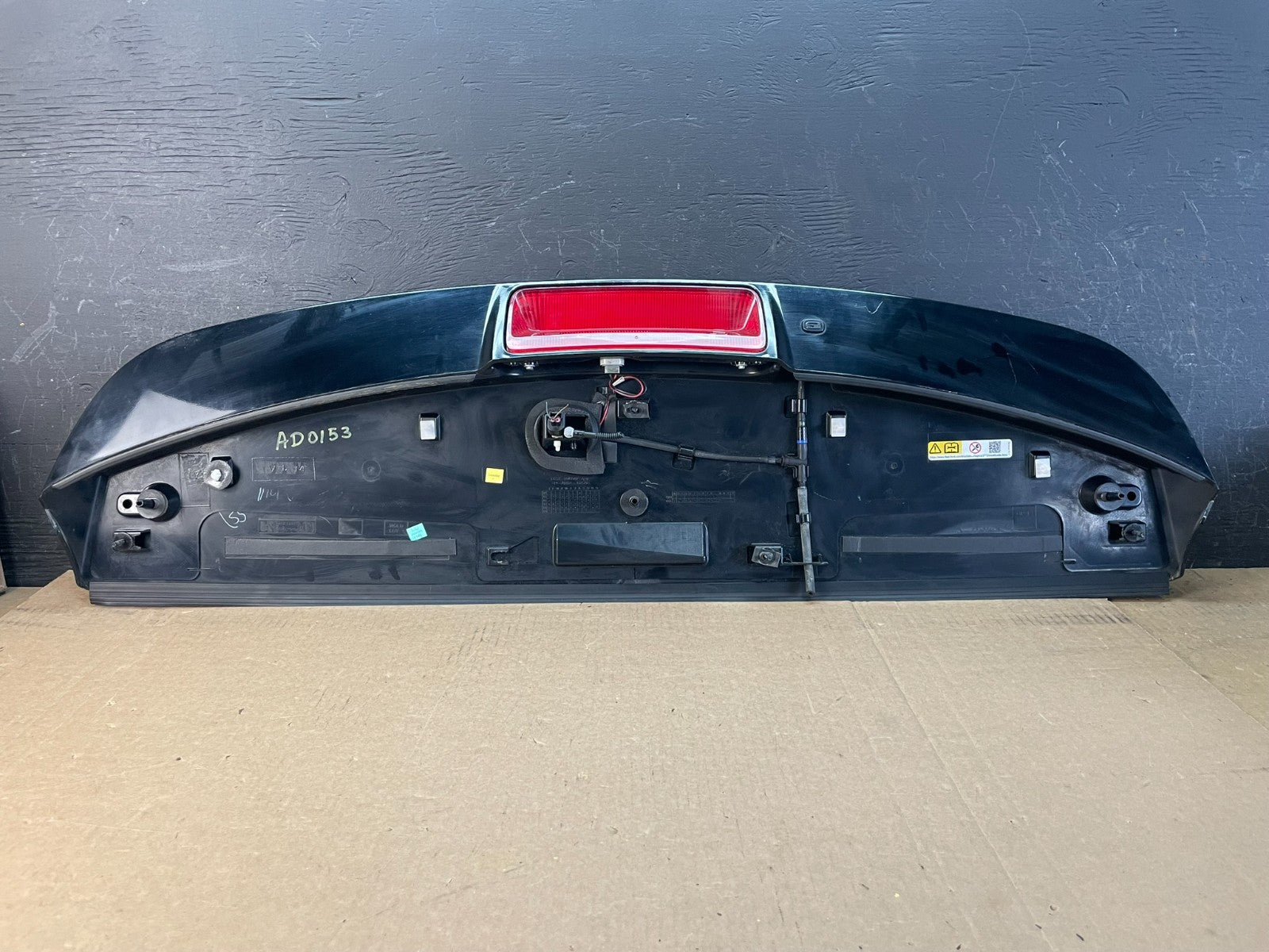 2016 to 2019 Ford Explorer Rear Upper Tailgate Liftgate Wing Spoiler ad0153 DG5