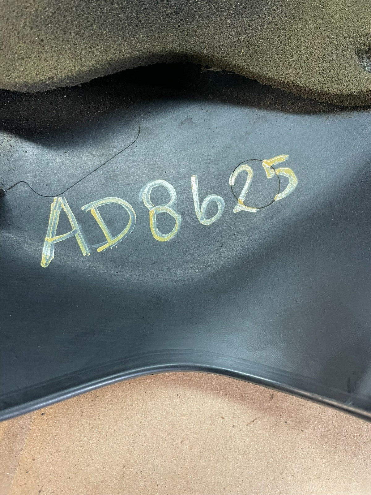 2011 - 2015 Jeep grand Cherokee 3.6L Engine Motor Cover AD8625 DG4