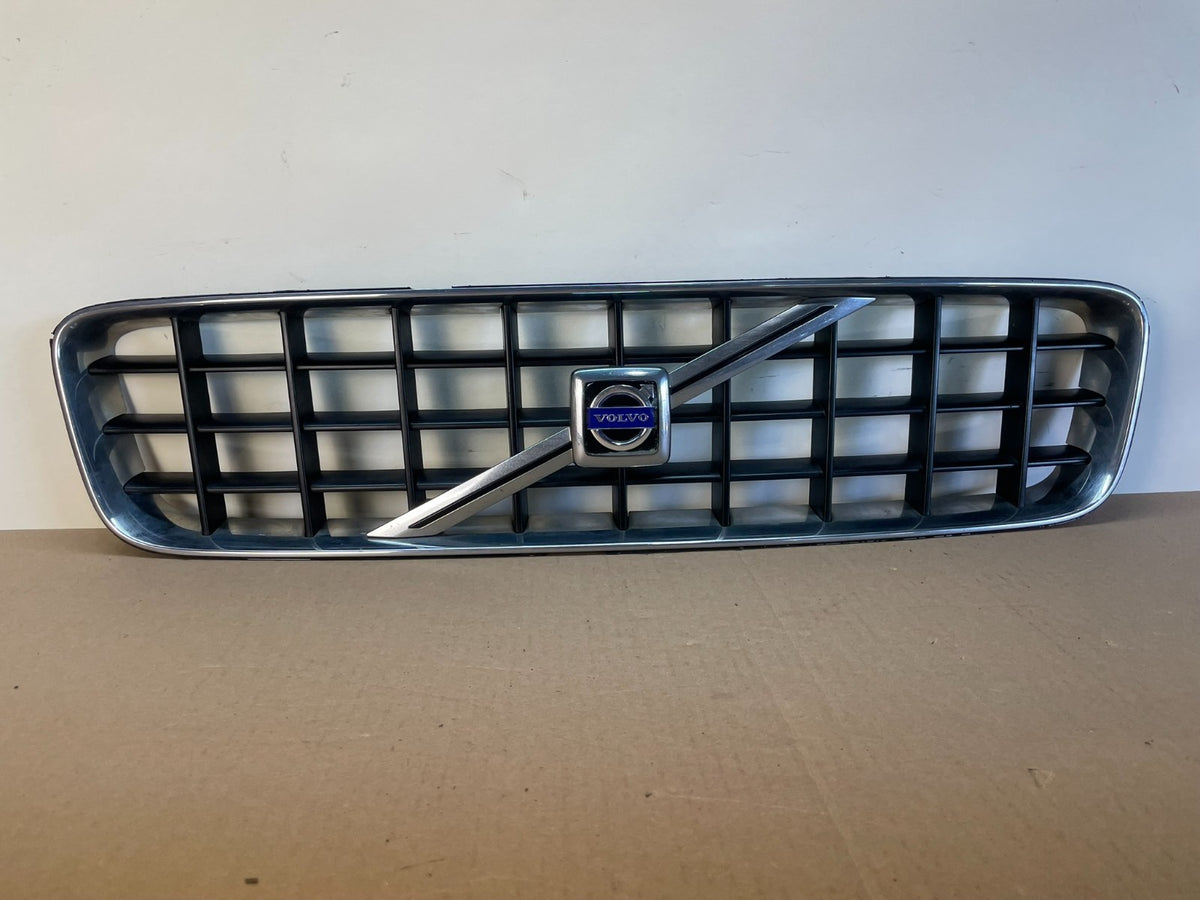 2003 to 2013 Volvo XC90 Front Upper Grill Grille AI0679 DW0