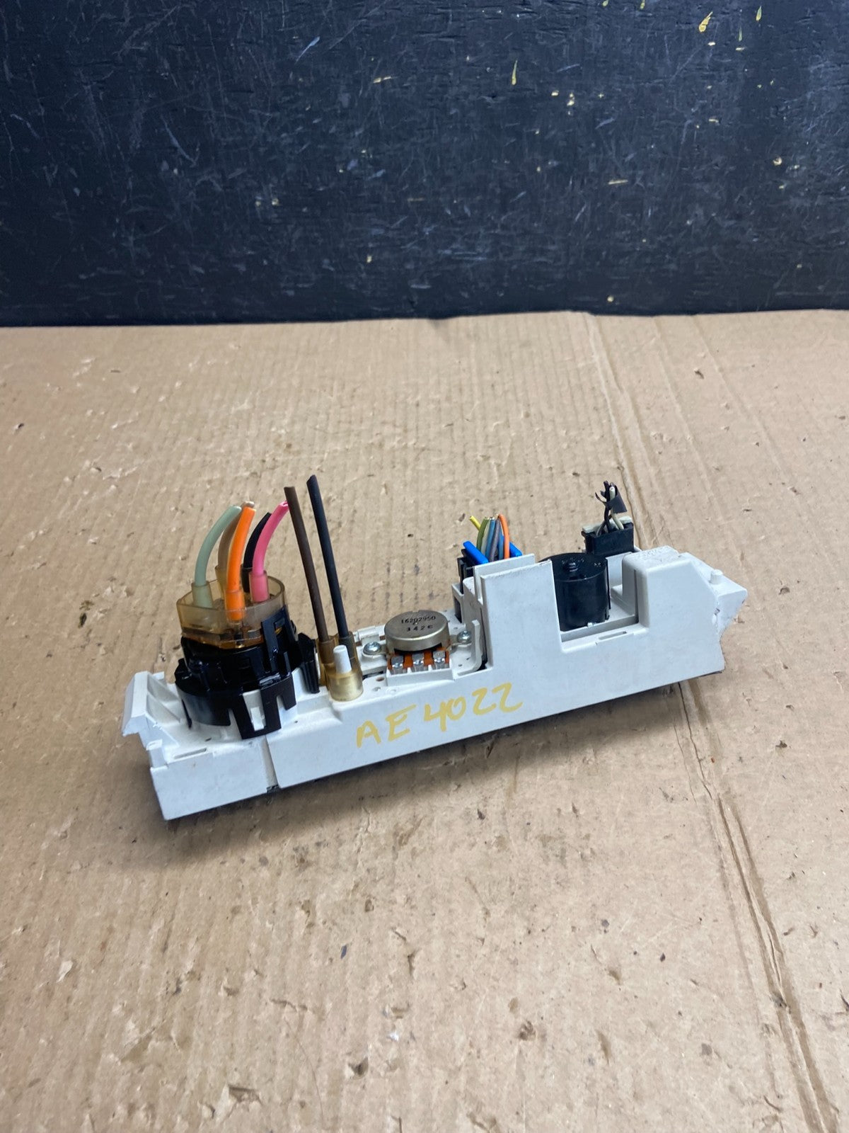 2001 - 2007 GMC Chevrolet Express 1500 Climate Control A/C AE4022 DG4