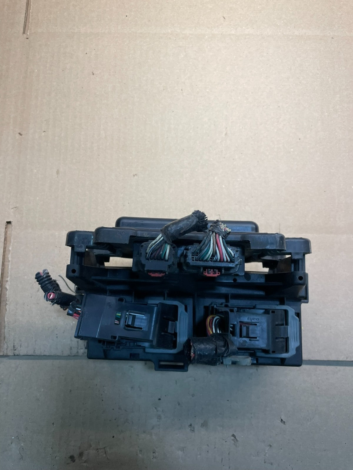2009 Jeep Grand Cherokee Fuse Box Relay Panel BCM Body Control Module V6719 DG6