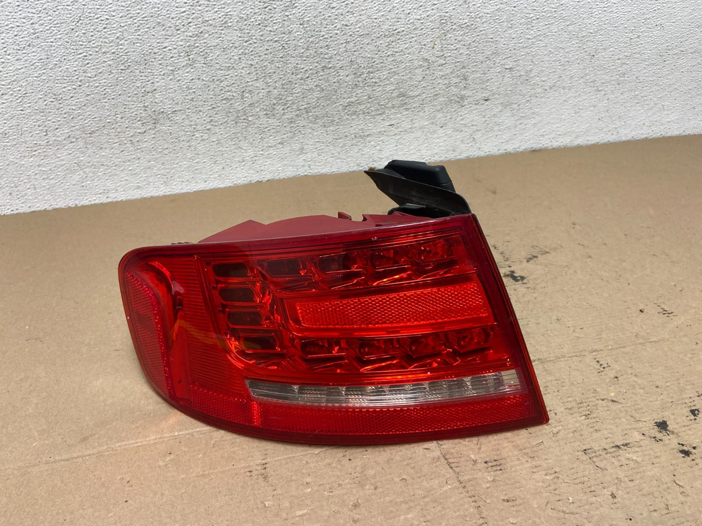 2009 - 2012 Audi A4 Sedan Left Driver Side LED Lh Tail Light AF4801 LK0