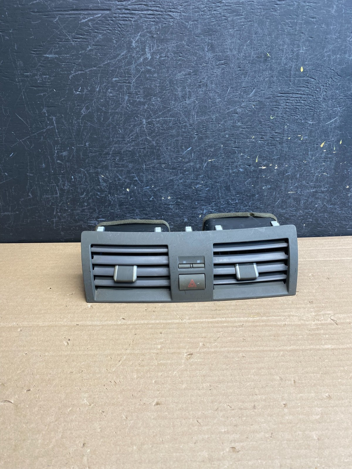2007-2011 Toyota Camry Center Dashboard A/C HVAC Heater Air Vent Trim AG0097 DG0