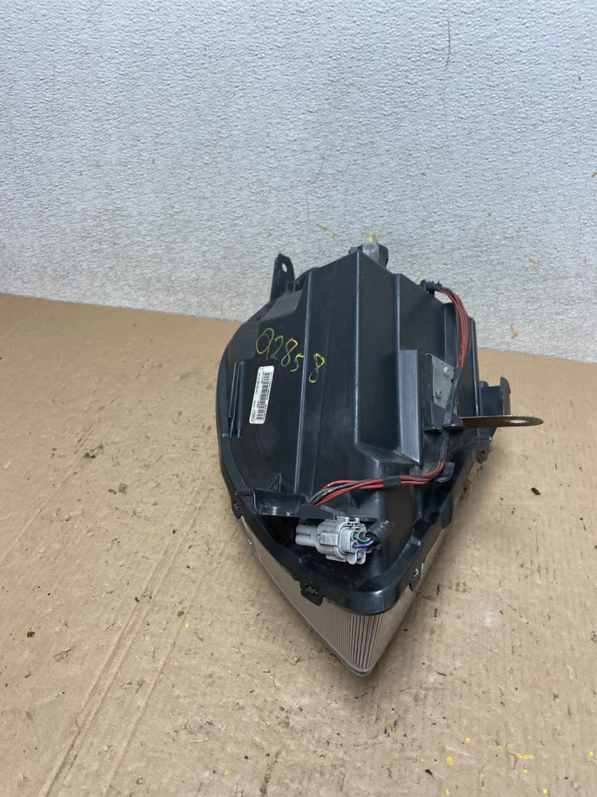 2010 2011 2012 Nissan Sentra Halogen Right Passenger Black Headlight Q2858 DW13