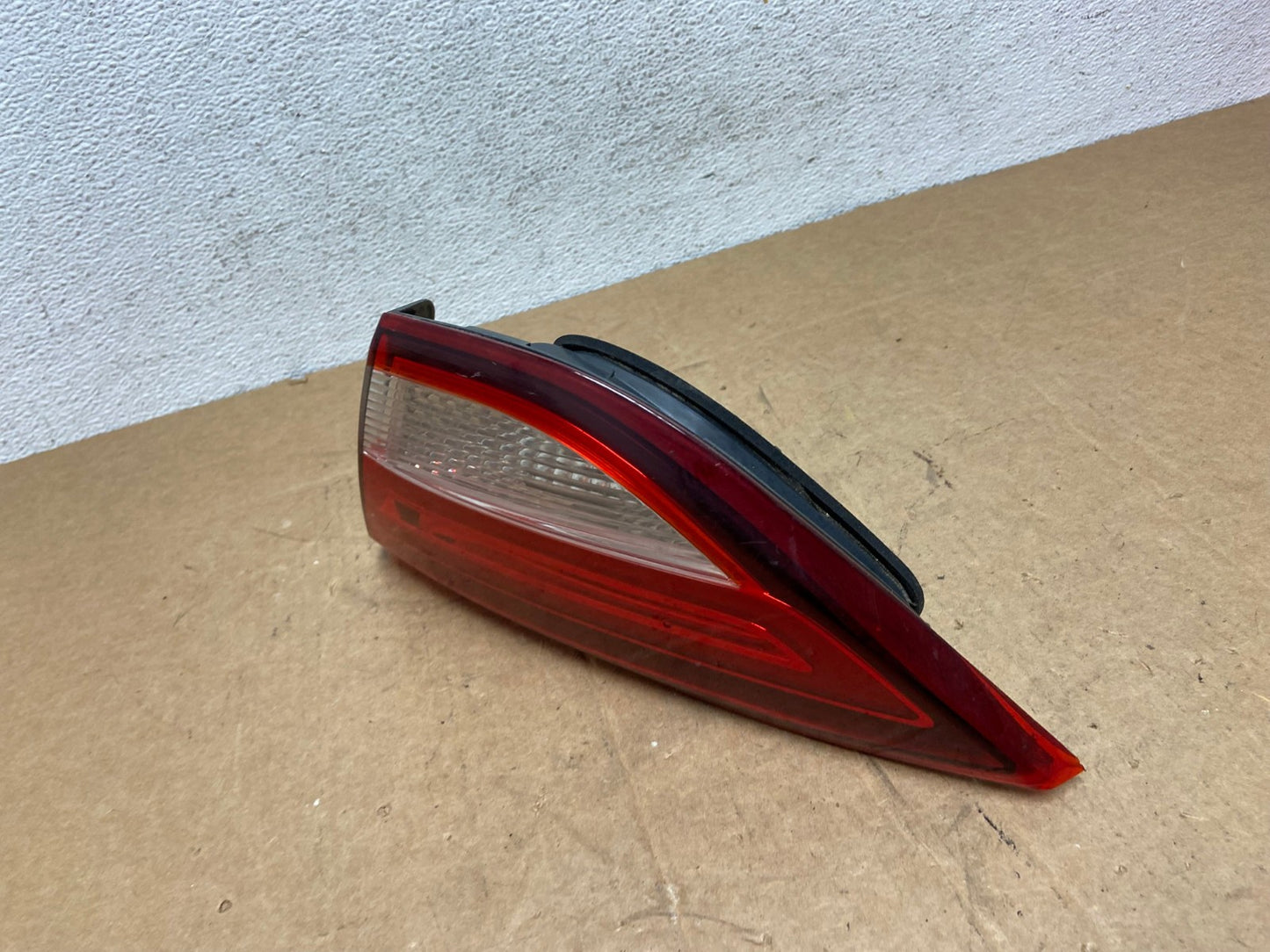 2015 to 2017 Chrysler 200 Sedan Right Passenger Inner Tail Light AD6167 LK1