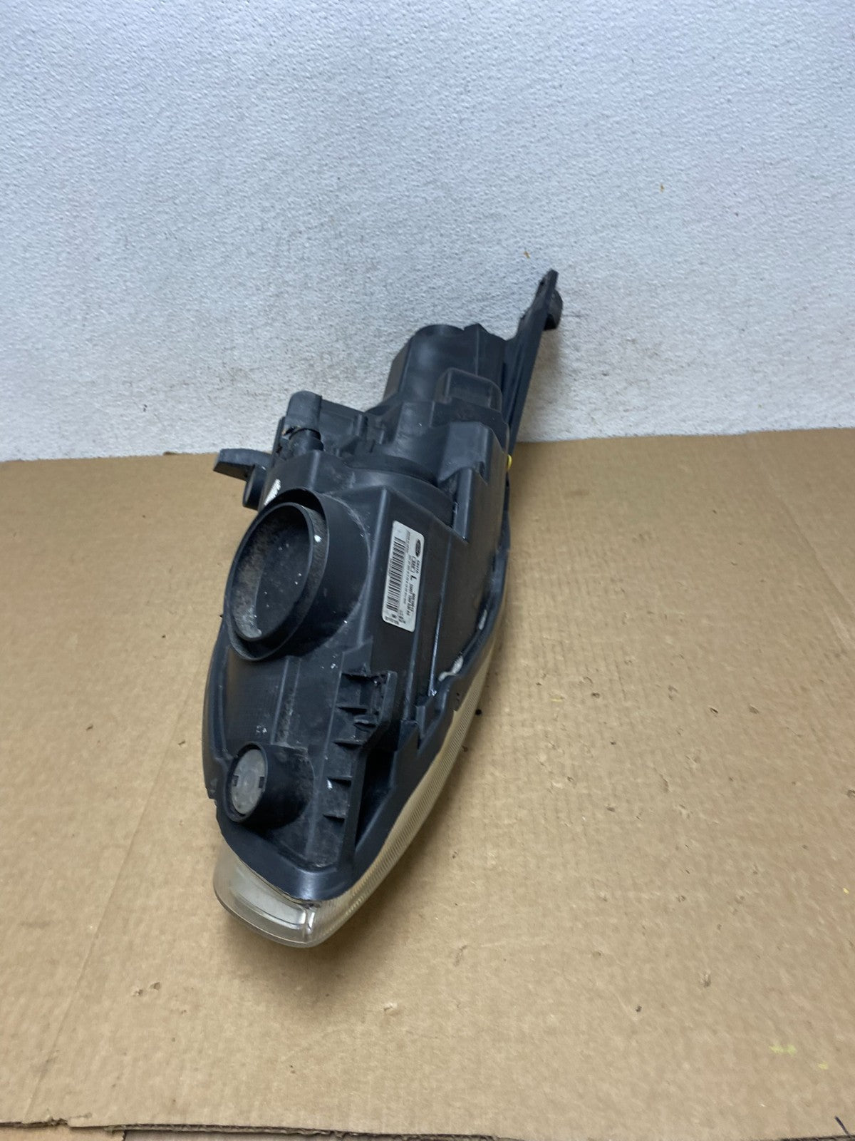 2013 to 2016 Ford C-MAX Left Driver LH Side Headlight AF9625 DW6
