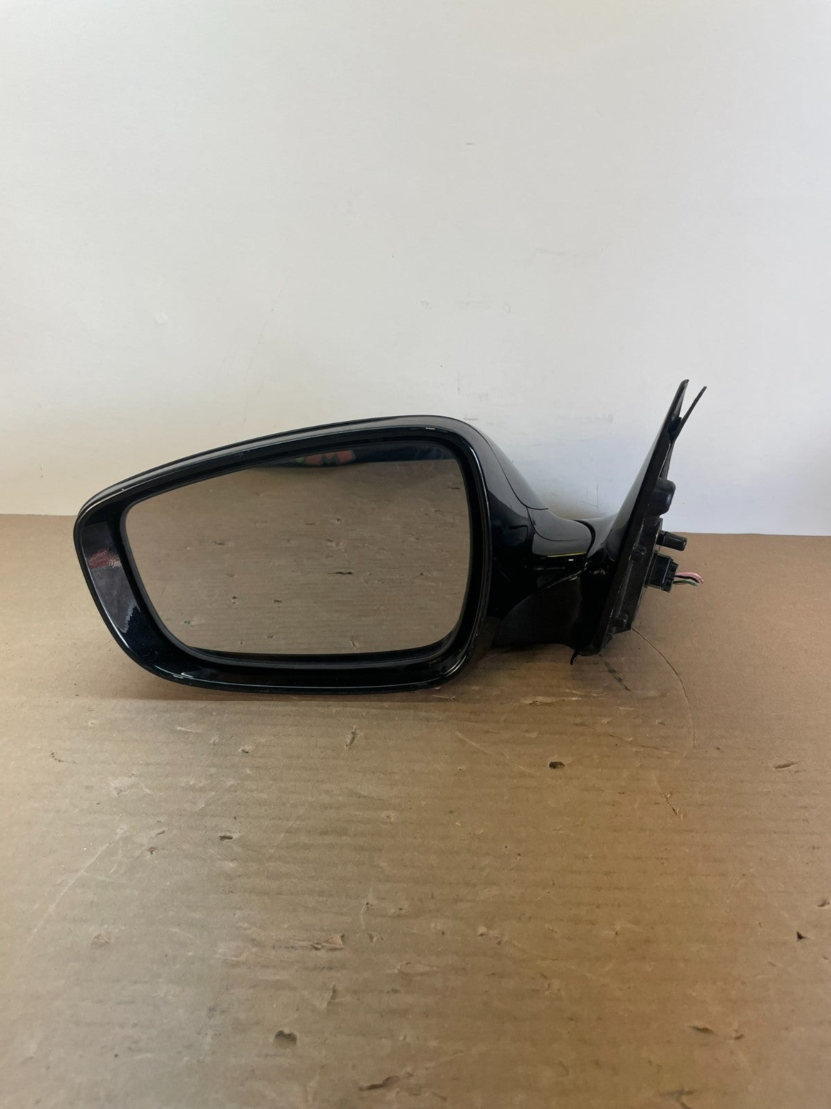 2012 to 2017 Hyundai Veloster Left Driver LH View Door Mirror AF5606 DG8