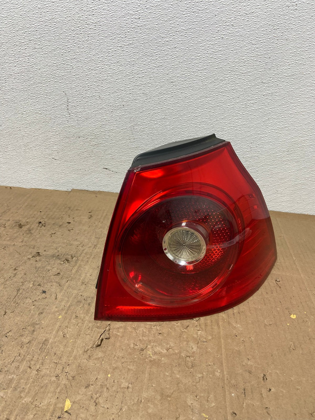 2006 2007 2008 Volkswagen Golf MK5 5 Right Passenger Tail Light Oem AC0259 LK0