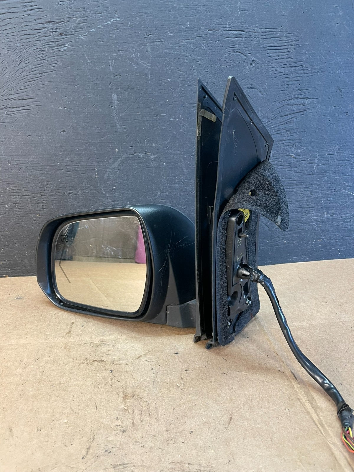 2011 to 2014 Toyota Sienna Left Driver LH Turn Signal View Mirror AE1040 DG2