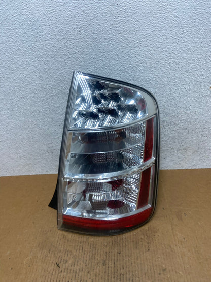 2006 to 2009 Toyota Prius Tail Light Right Passenger Side AE0430 LK0
