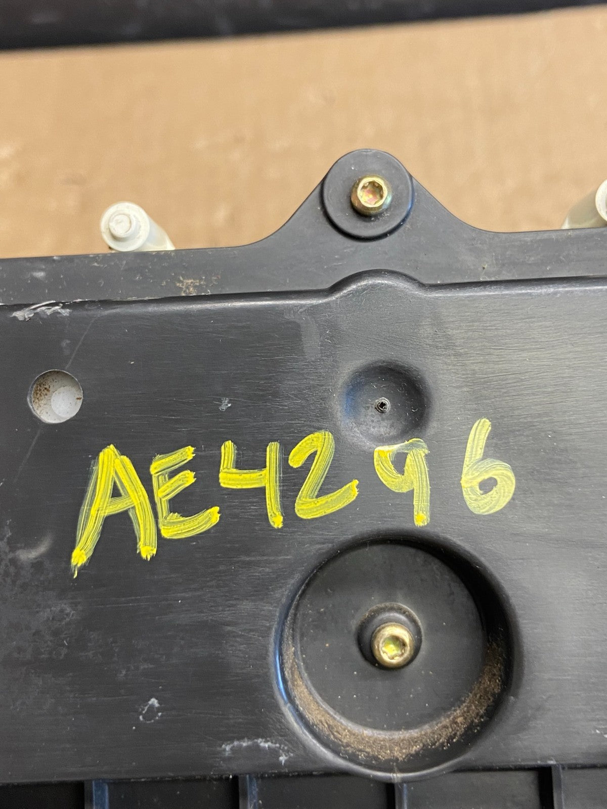 2004 to 2012 Chevrolet Colorado Instrument Cluster Speedometer ae4296 DG7