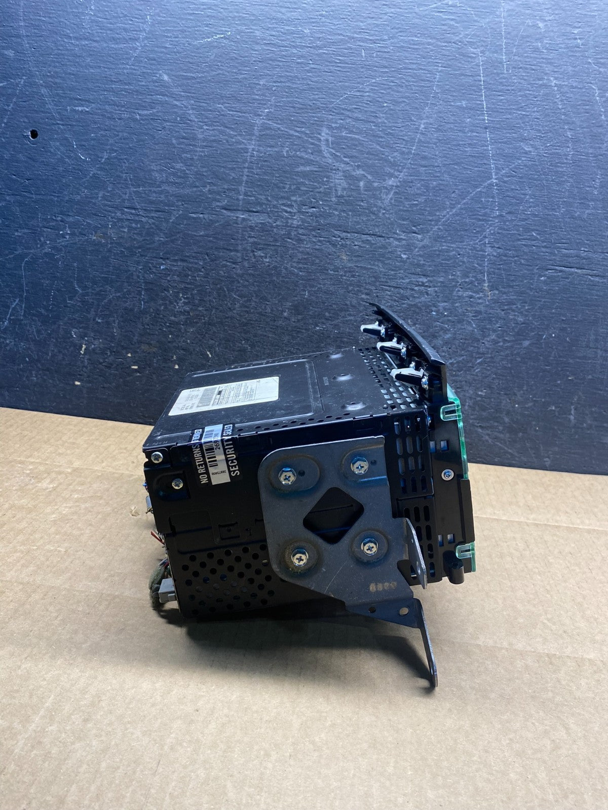 2009 to 2011 Honda Pilot AM FM CD Audio Radio Player ag7241 DG2