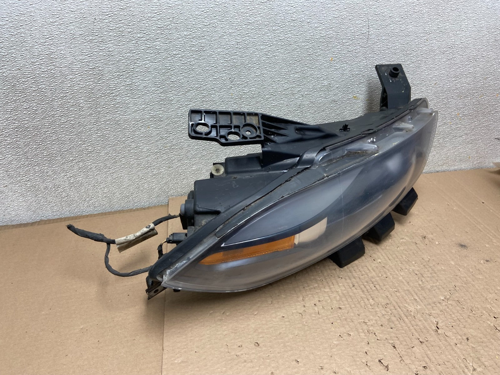 2013 to 2016 Dodge Dart Right Passenger Halogen Black Headlight AB2549 DW2