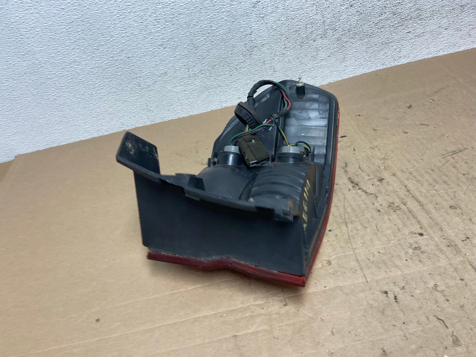 1999 2000 2001 Honda Odyssey Left Driver LH Side Tail Light AE6119 LK4