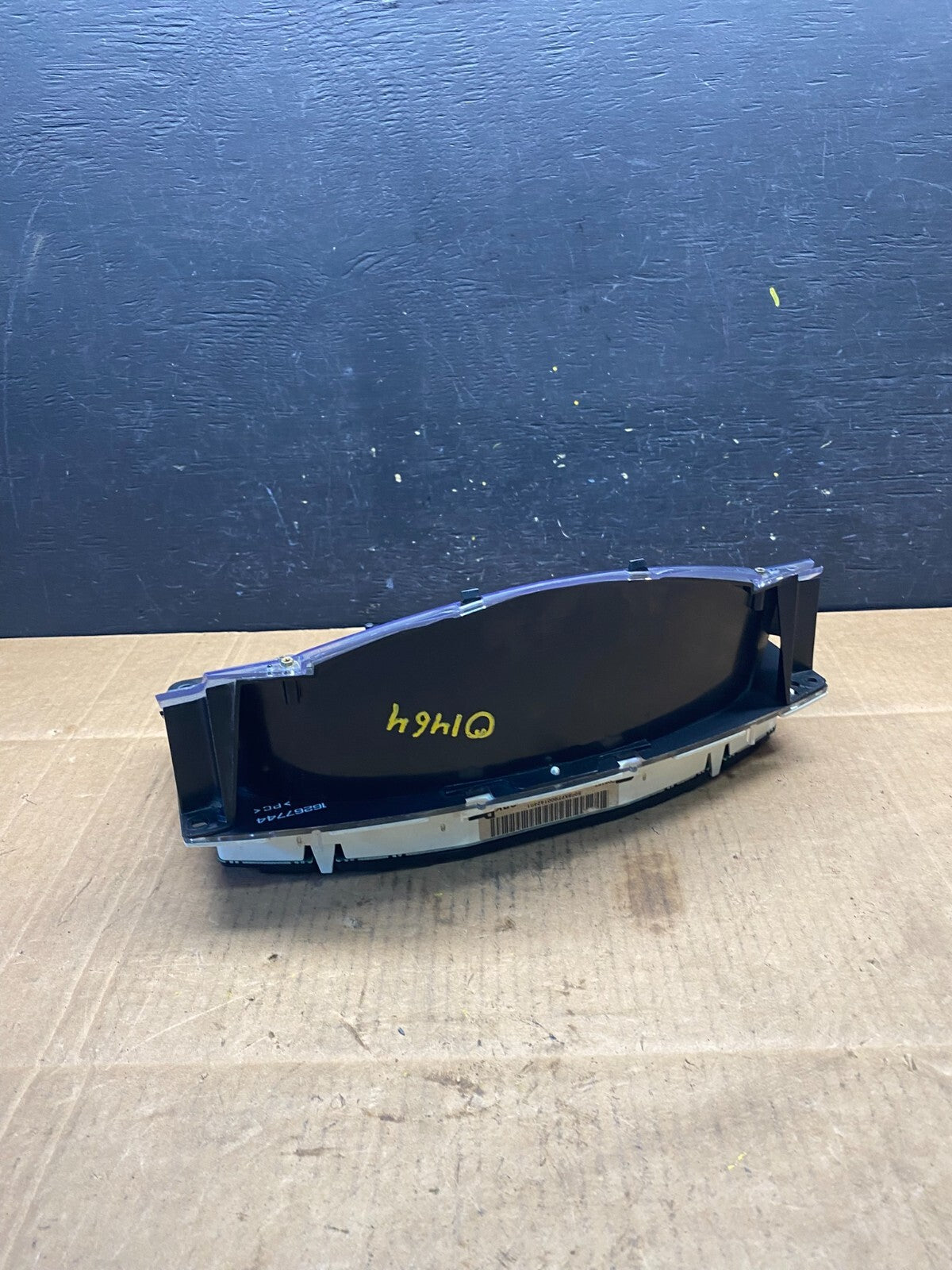 2000 to 2005 Chevrolet Astro Cluster Gauge Speedometer ECM O1464 DG3