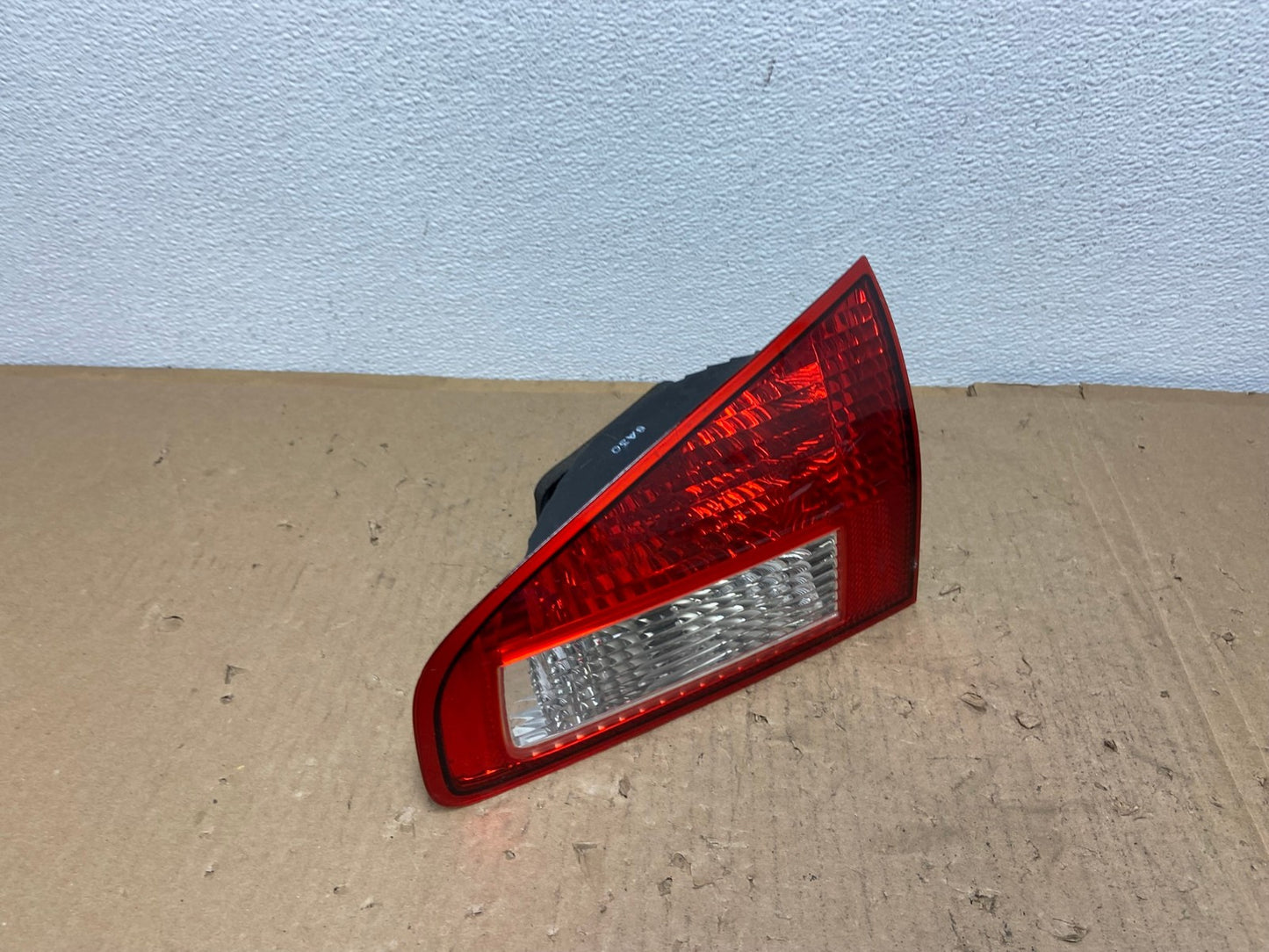 2008 to 2014 Subaru Tribeca Right Passenger RH Tail Light Inner Oem AB6700 LK2