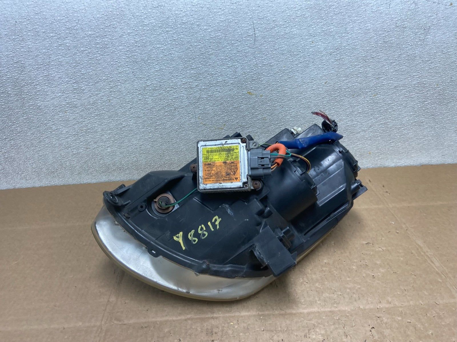 2003 to 2004 Infiniti G35 Right Passenger Side Xenon HID Headlight Oem Y8817 DW9