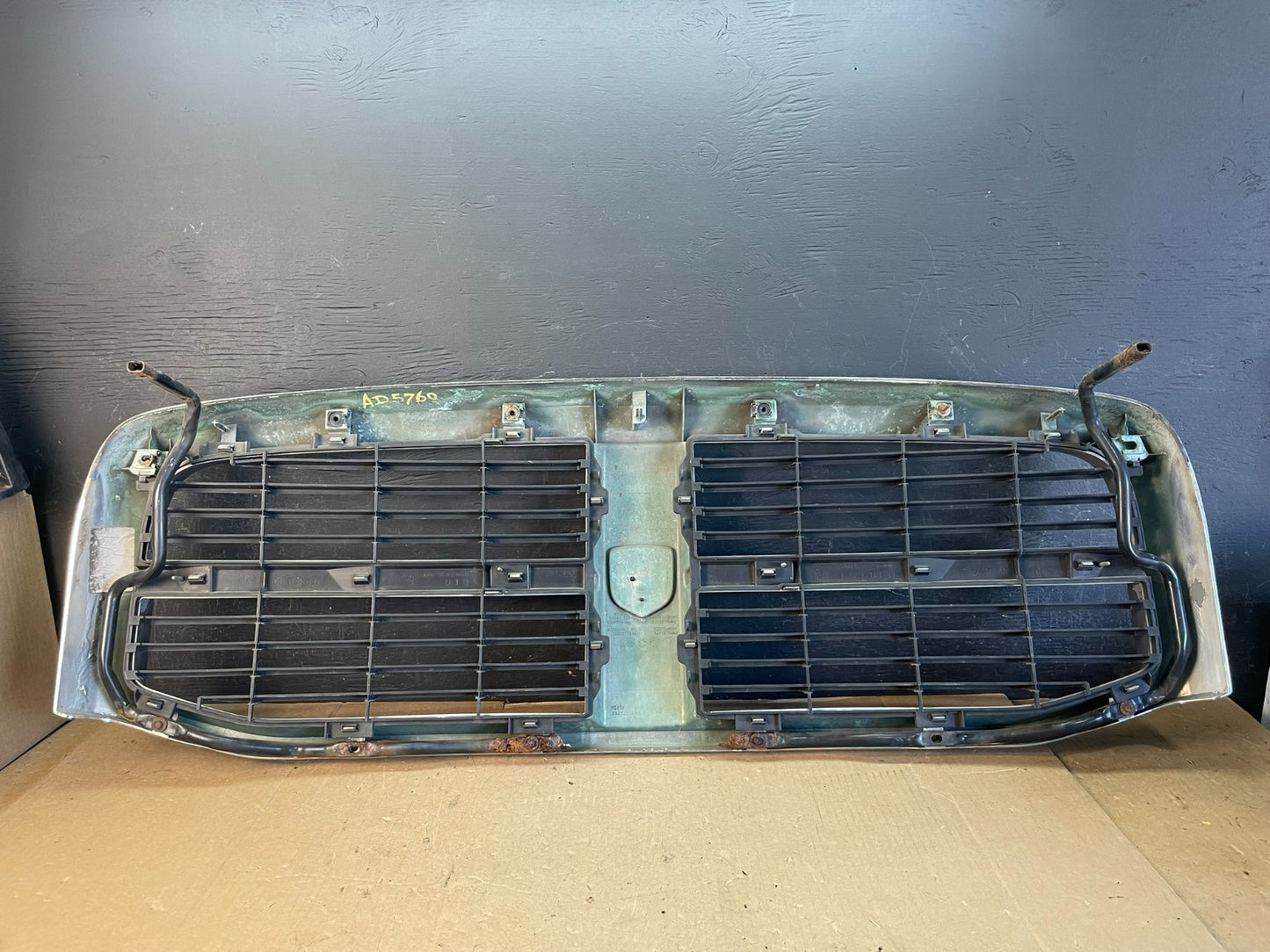 2006 2007 2008 Dodge Ram 1500  Upper Front Grill Grille AD5760 DG3