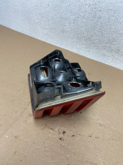1992-1994 Mercedes W140 S600SEL S600 Right Passenger RH Tail light AF4492 DW6
