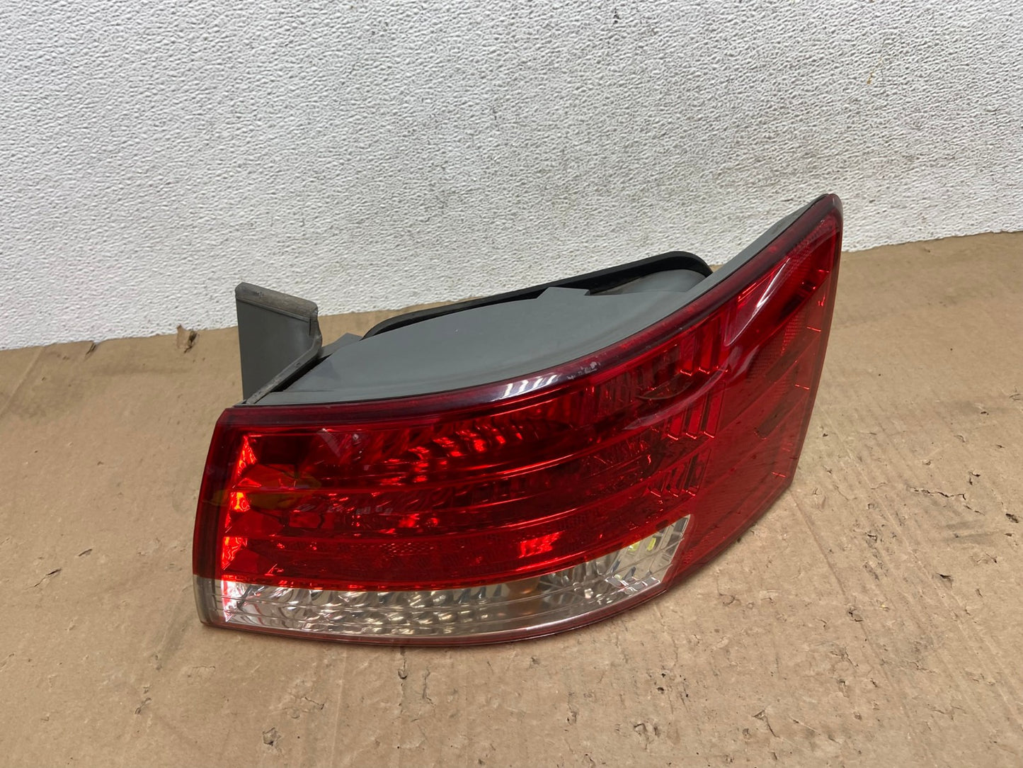 2006 2007 2008 Hyundai Sonata Right Passenger Rh Side Tail Light AE9359 LK0