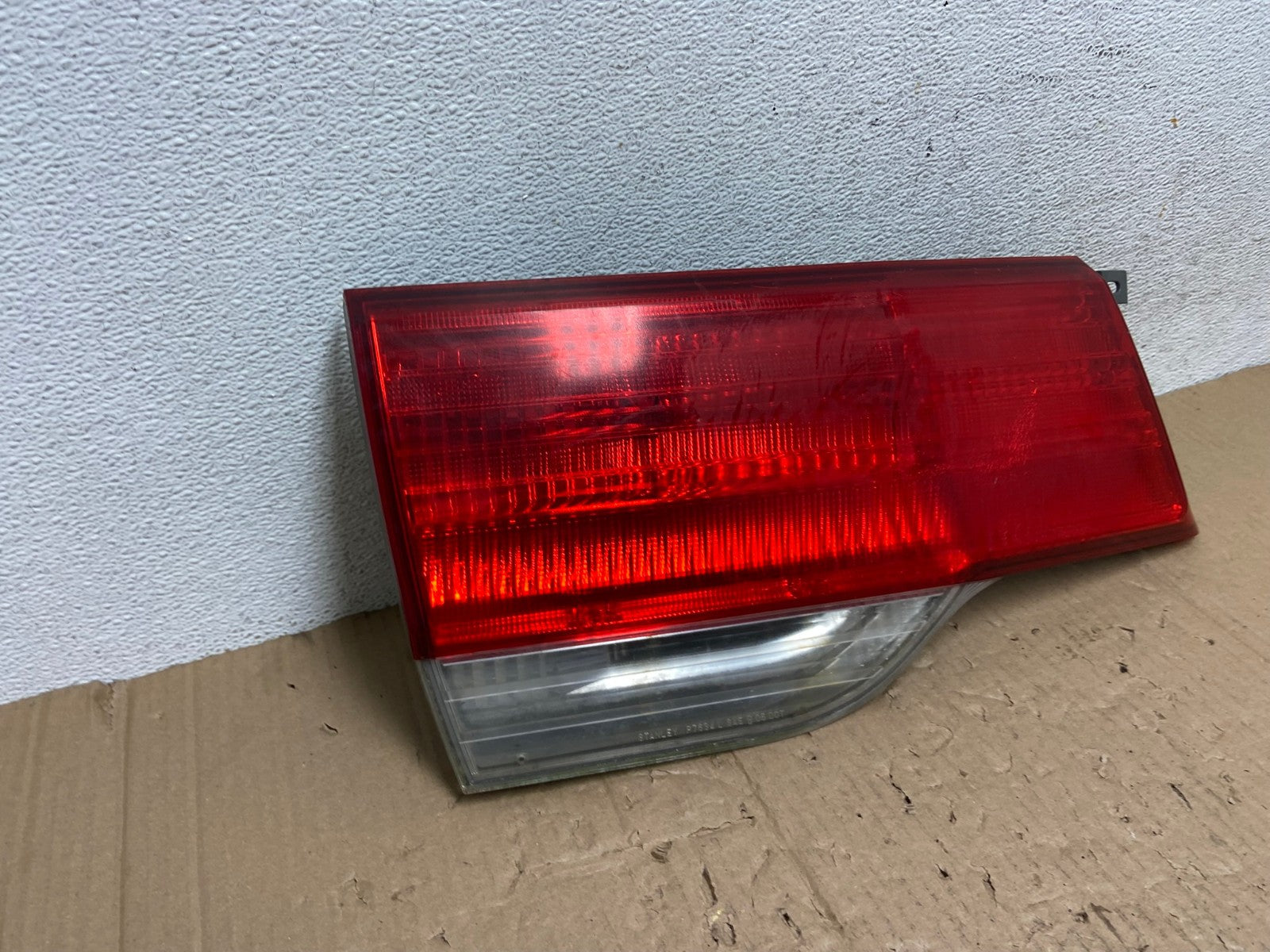 2008 to 2010 Honda Odyssey Left Driver LH Side Tail Light Inner AE9068 LK2