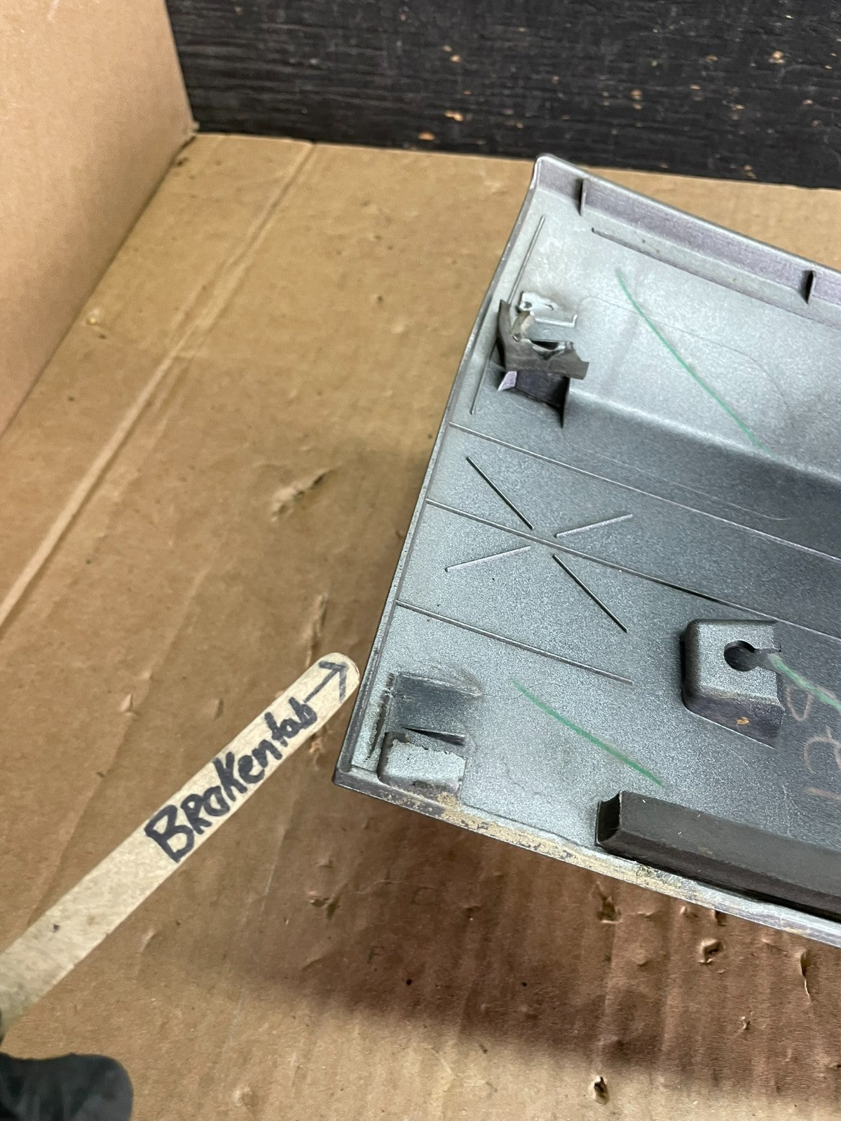 2011-2018 Dodge Grand Caravan Rear Tail Gate Trim Molding Panel OEM Z5617 DG12