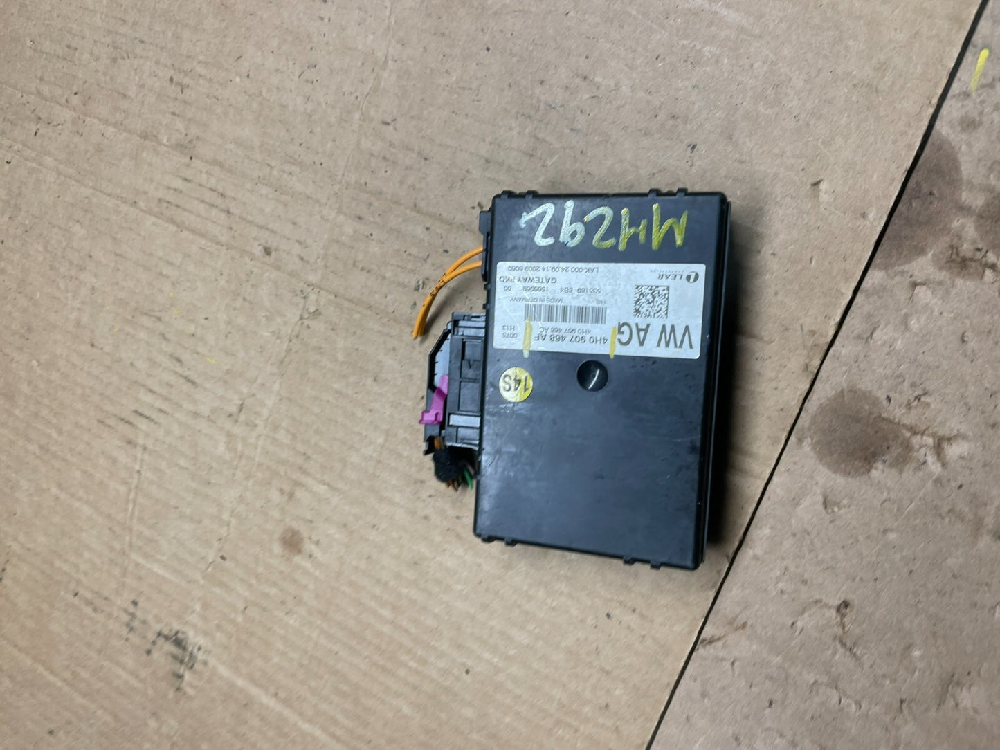 2015 - 2018 Audi A8 Interface Gateway Computer Control Module Unit M4292 DG0