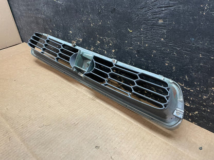 1998 to 2003 Subaru Legacy Front Grill Grille AA91515