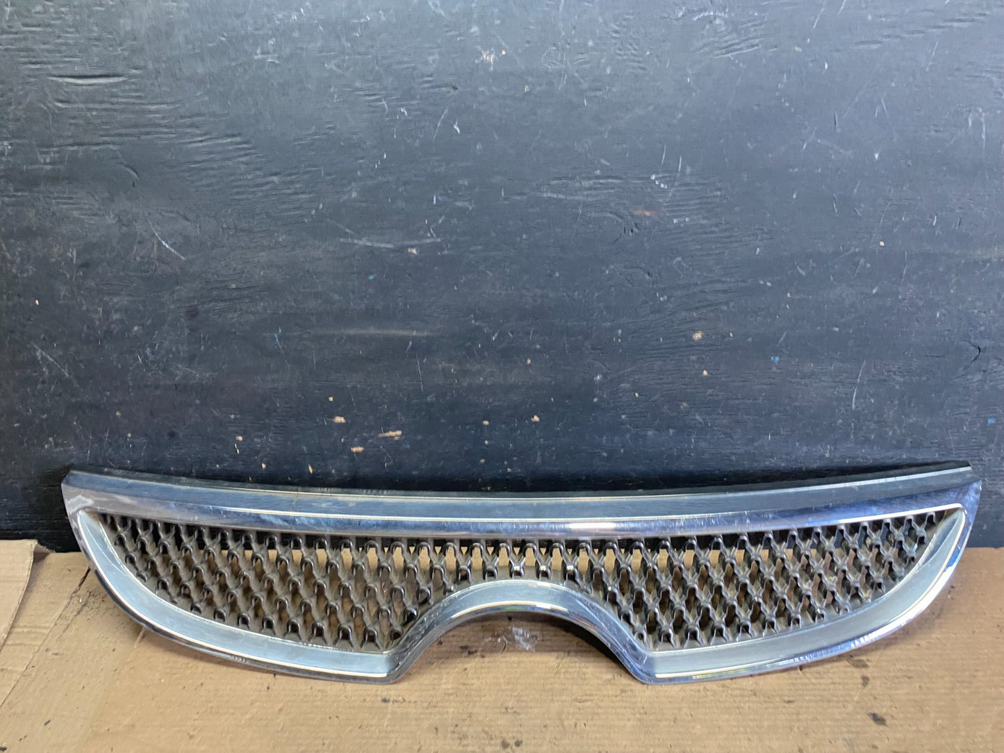 2007 to 2011 Hyundai Veracruz Chrome Grille Grill OEM P0172 DG0