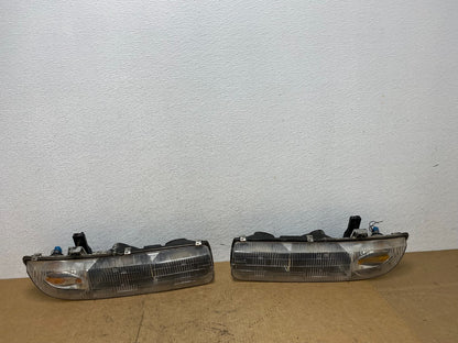 1996-1999 Saturn S Series Sedan Wagon Left+Right Headlights AC3628 DW0