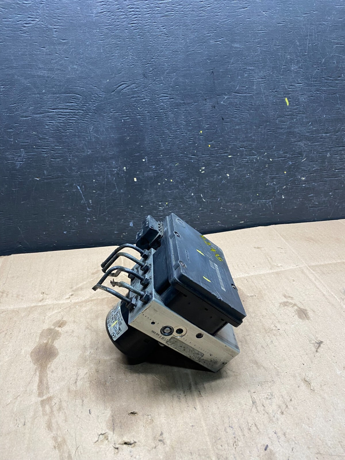 2005 - 2009 Mercedes CLK350 ABS Anti Lock Brake Pump Module N2715 DG1