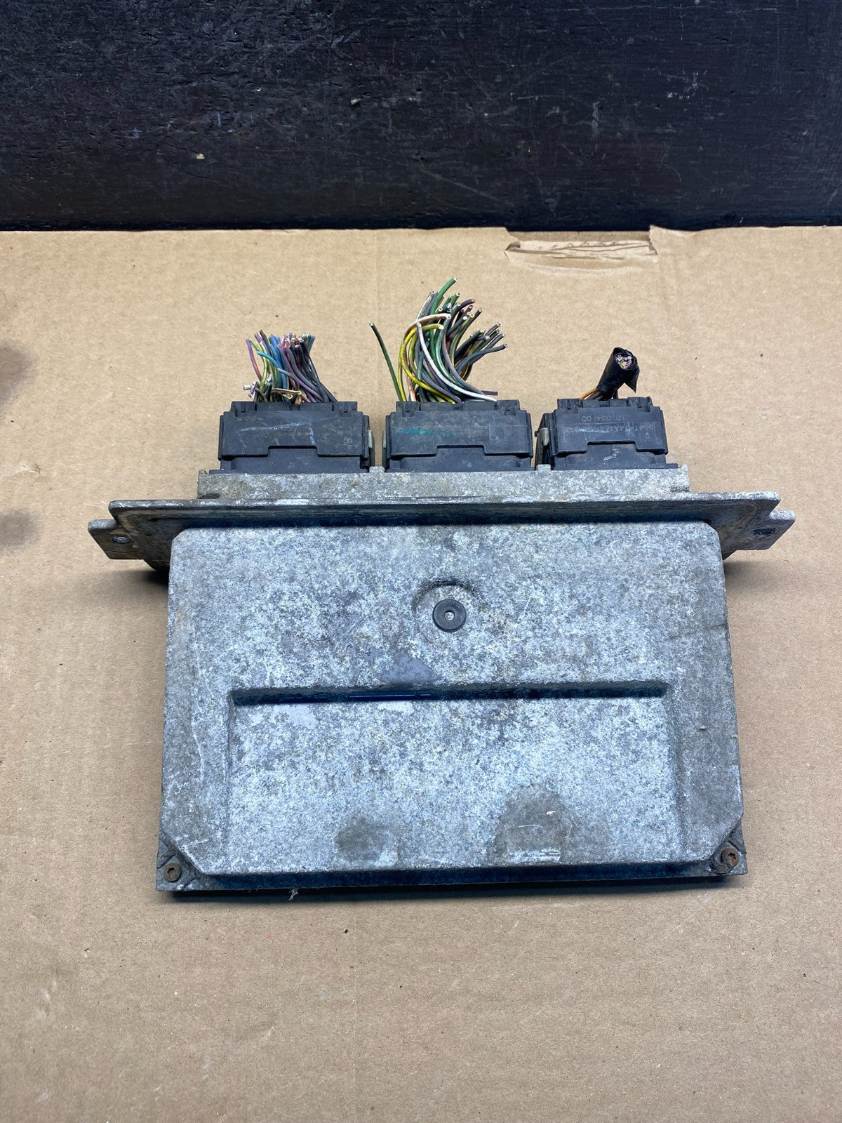 2010 Ford Escape Mariner Engine Control Computer am6a-12a650-df af8950 DG0