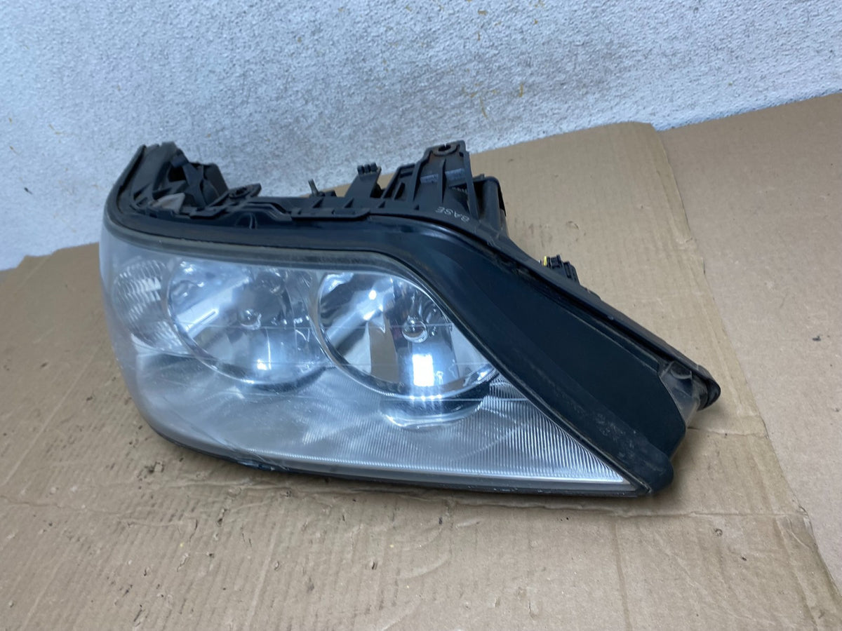 2005 to 2011 Lincoln Town Car Right Passenger Rh Side Headlight AI1276 DW1