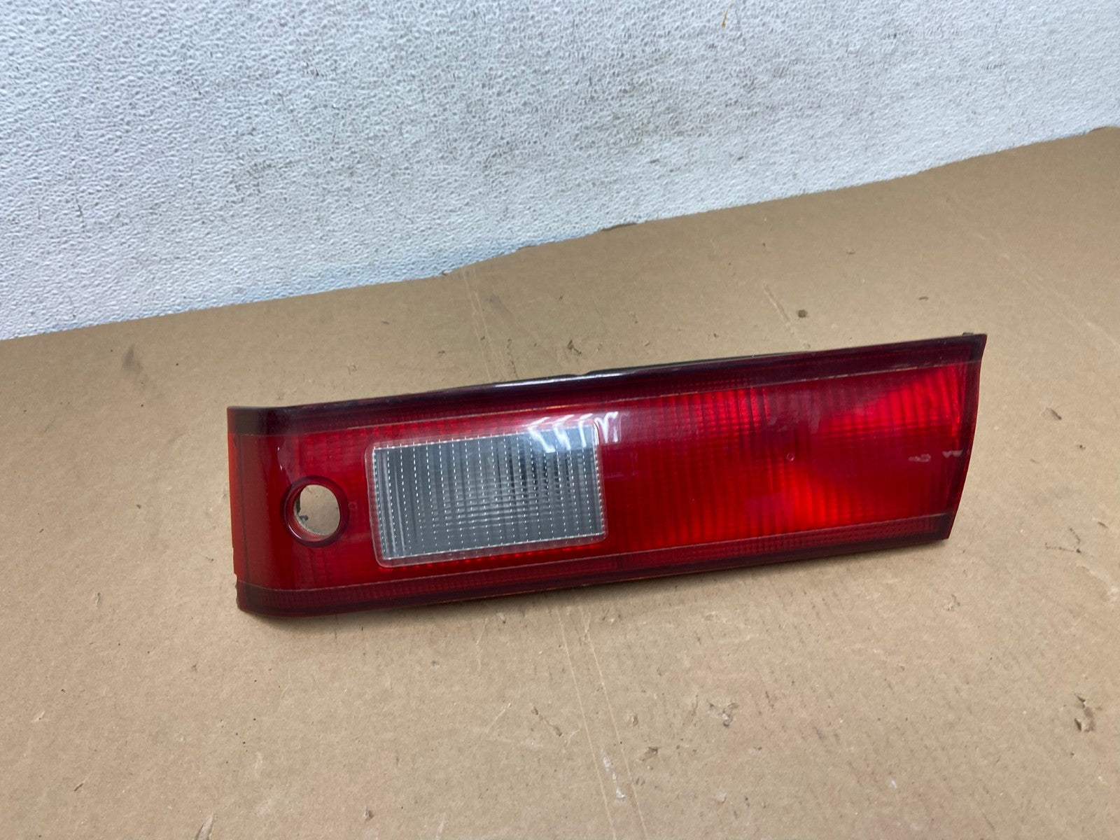 1997 1998 1999 Toyota Camry Tail Light Inner Right Passenger AD7911 LK0