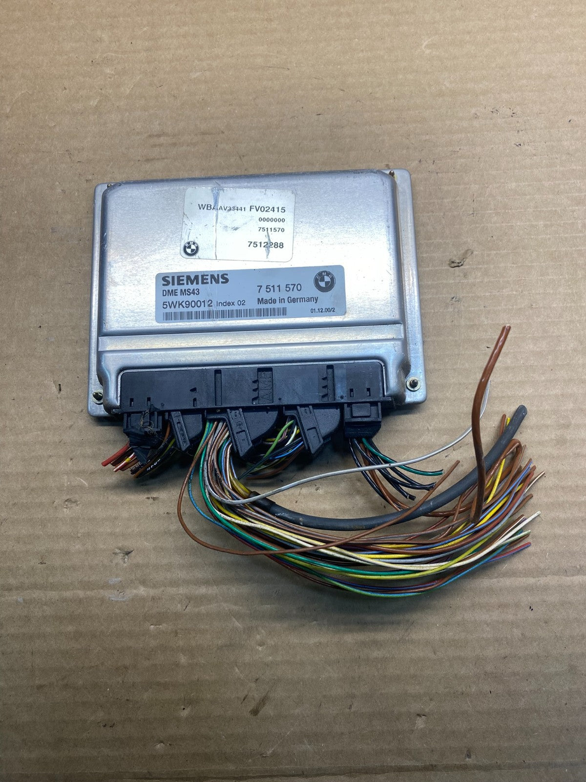 2001 to 2002 BMW X5 ECM ECU Engine Control Computer Module AF4133 DW0