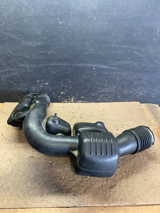 2011 - 2013 Dodge Durango 3.6L Resonator Air Intake Tube S3594 DG0