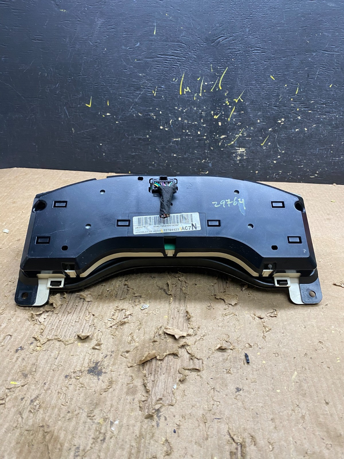 2013 2014 Chevrolet Express 1500 Speedometer Cluster Gauge Z9764 DG6