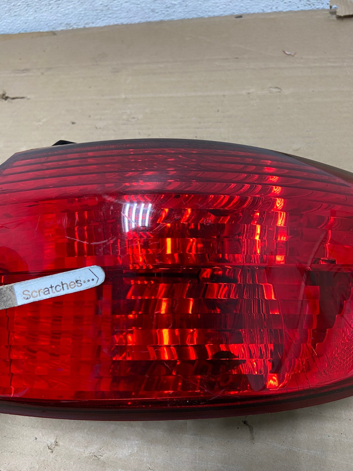 2006-2007 Subaru Tribeca B9 Right Passenger Rh Side Tail Light AG8141 LK3