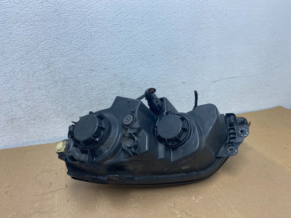 2003 to 2006 Kia Sorento Right Passenger Rh Side Headlight Halogen AD7926 DW4