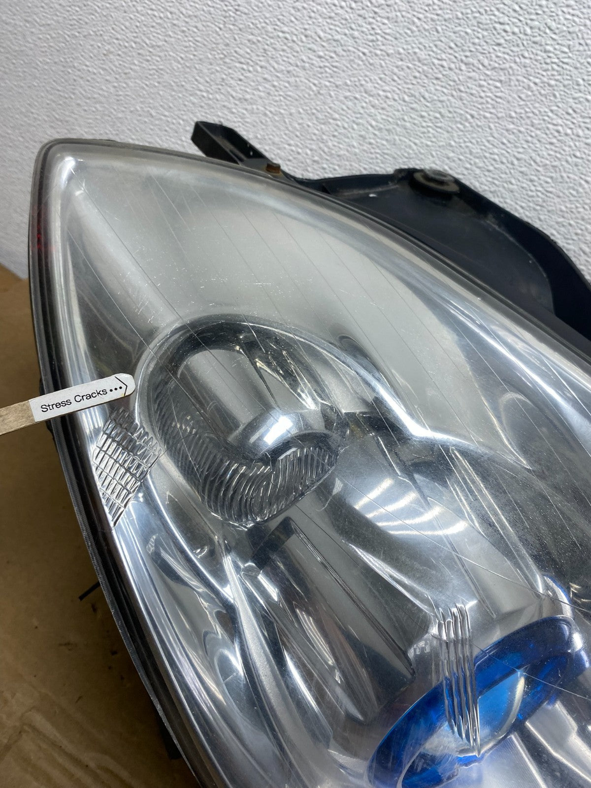 2008-2012 Buick Enclave Right Passenger Headlight Xenon Hid Two Ballast AD39594