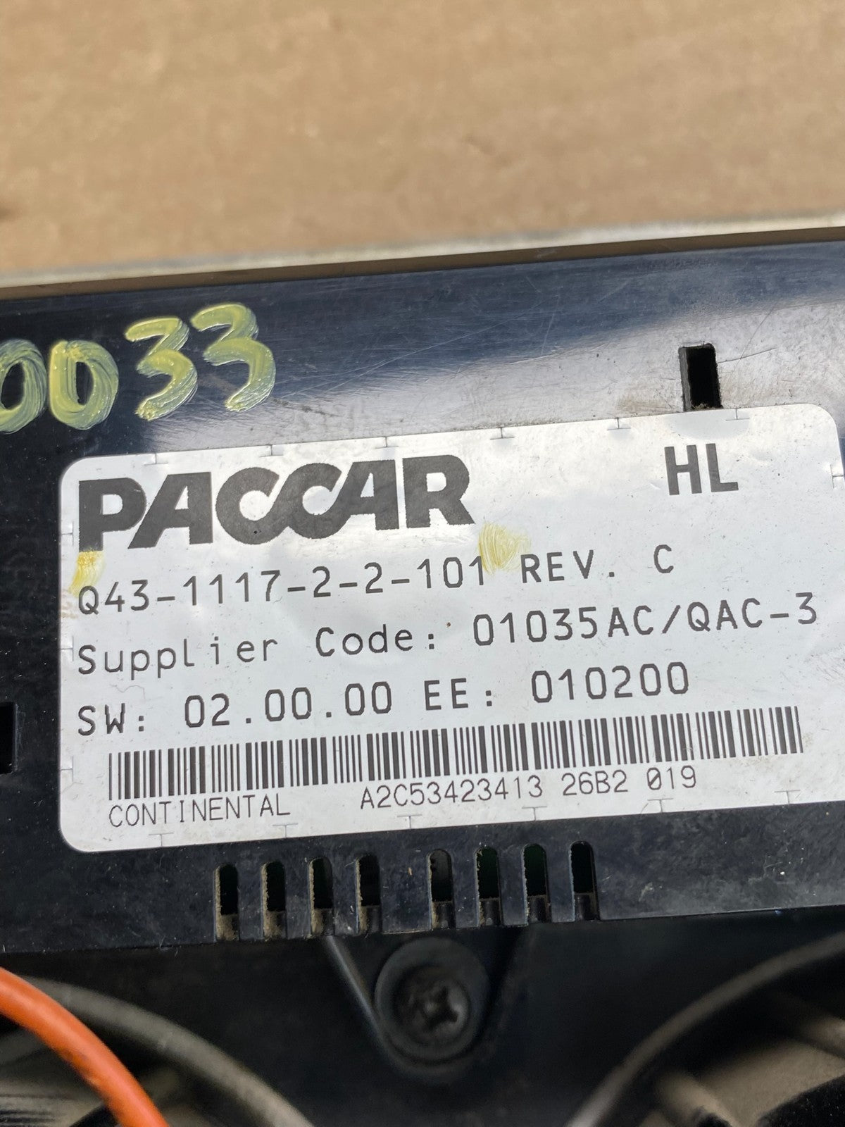 Paccar Instrument Cluster Speedometer S64-1294-1100 Kenworth T270 AG0033 PS4