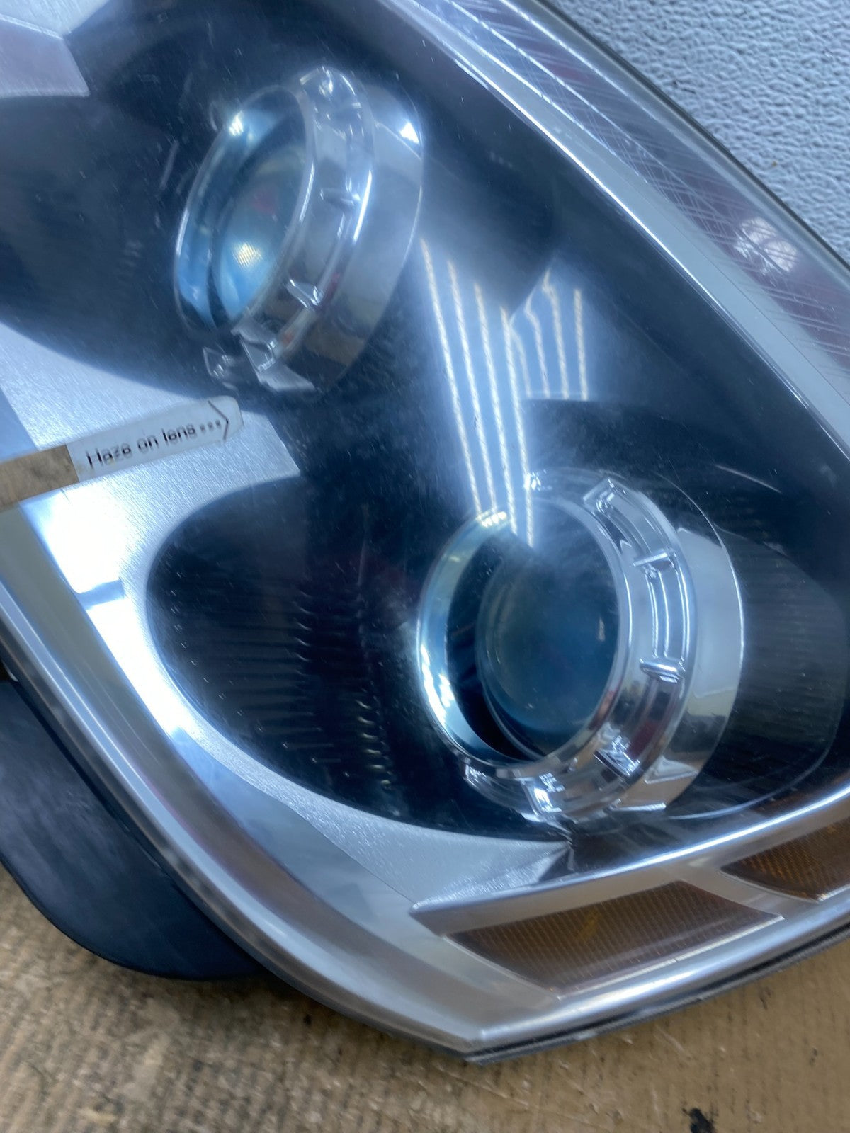 2007 to 2012 Gmc Acadia Halogen Headlight Left Driver LH Side AE2751 DW4