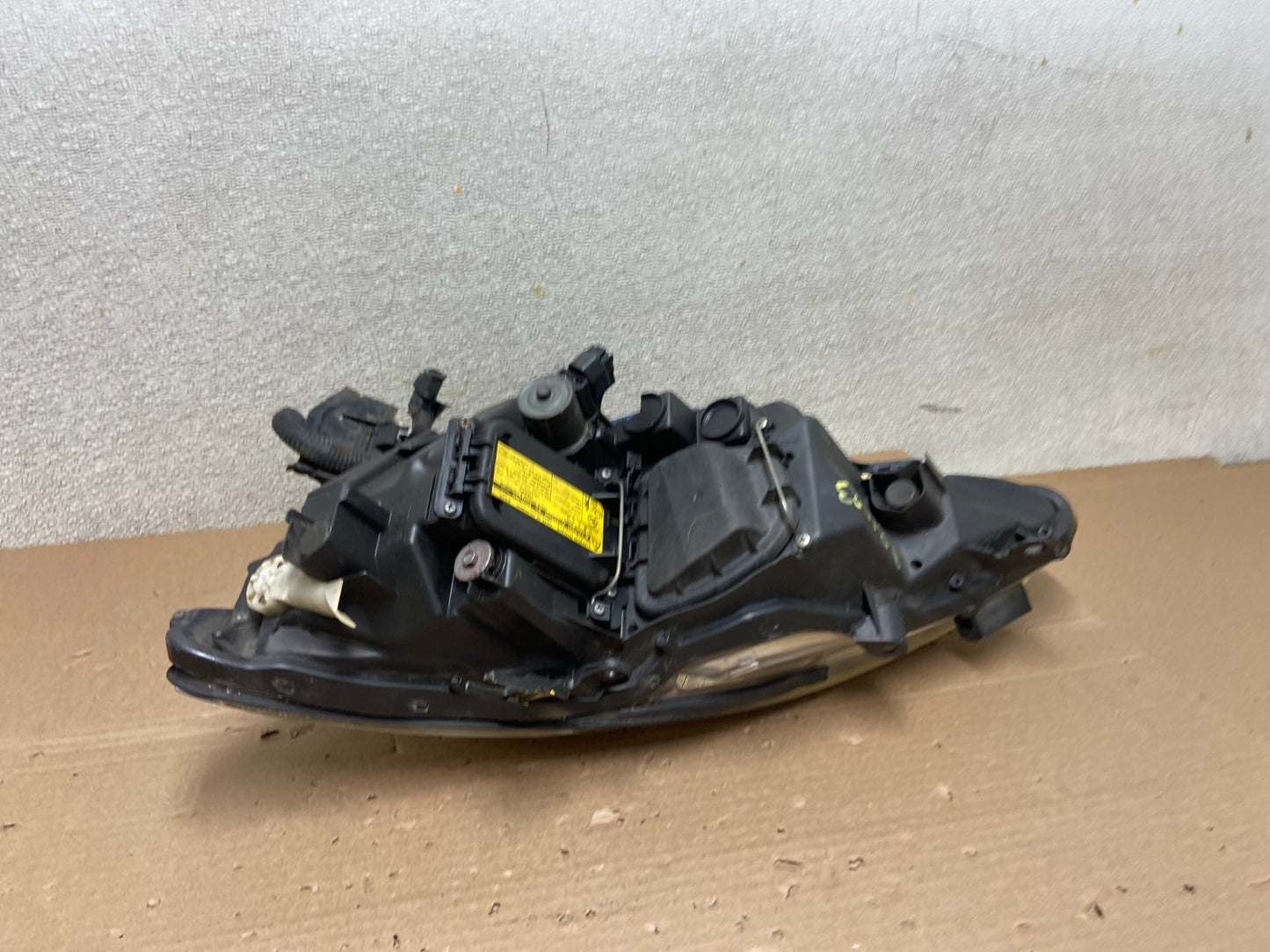 2006 - 2010 Lexus IS250 Right Passenger RH Side Xenon Headlight OEM AB1083 DW6