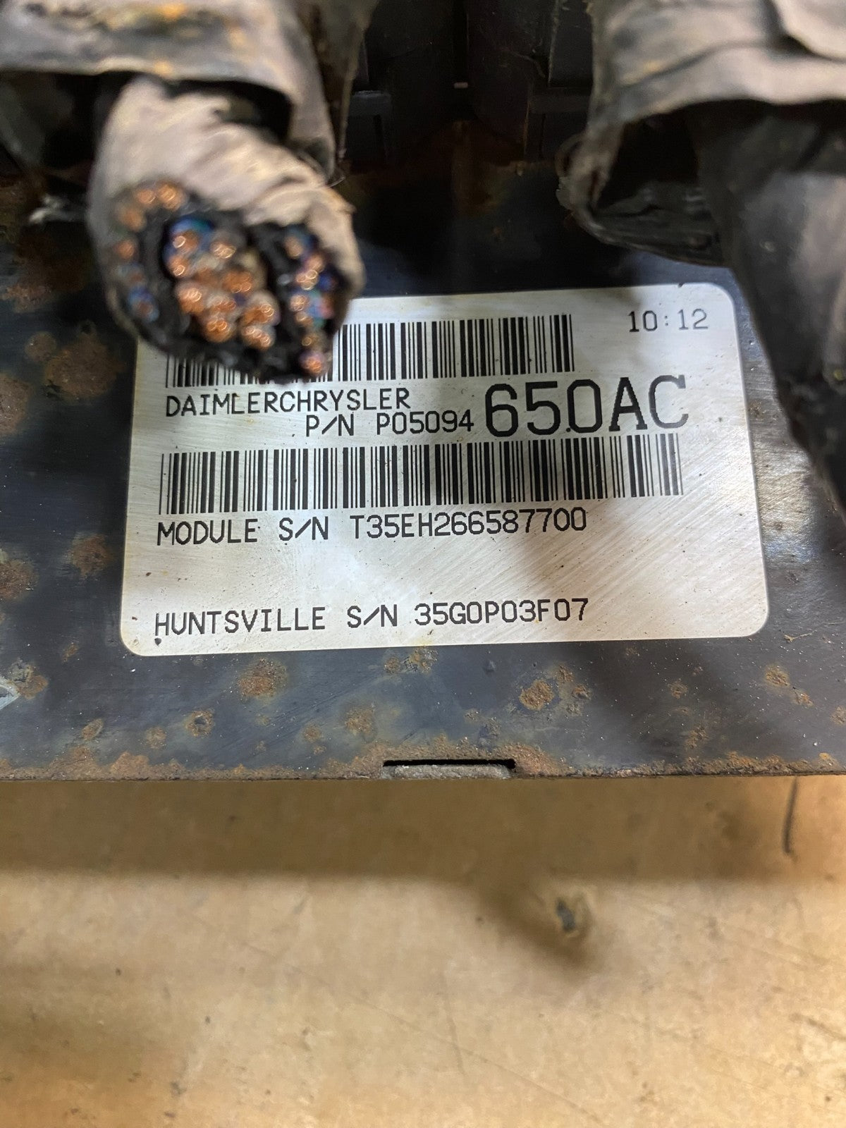 2006 Chrysler Town Country Caravan Engine Control ECU P05094650AC AH5088 DG2
