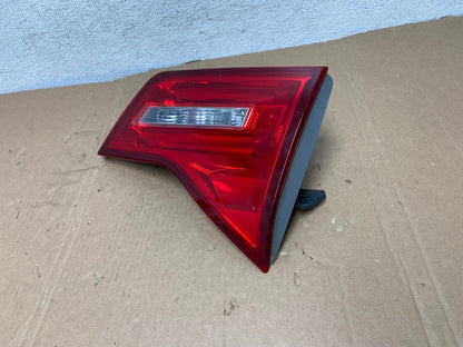 2007 2008 2009 Acura Mdx Right Passenger Rh Side Inner Tail Light AD7925 LK1