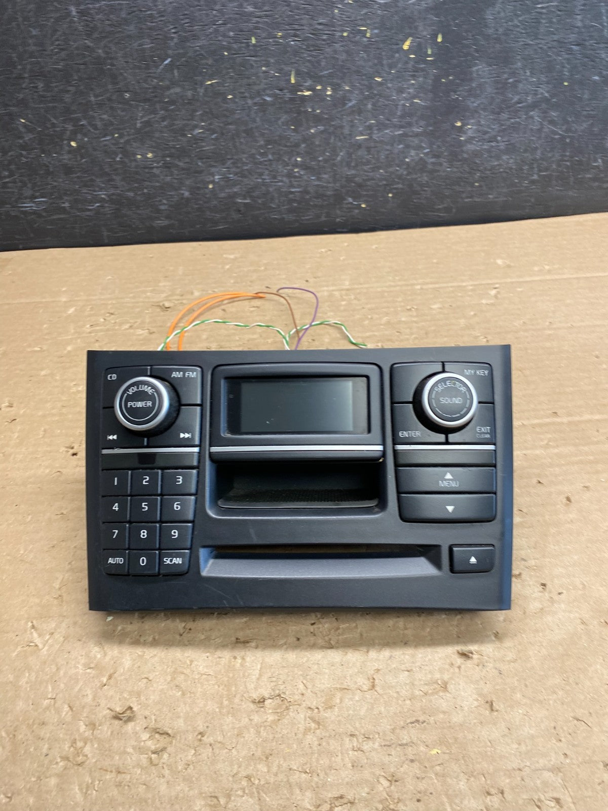 2007-2014 Volvo XC90 Center A/C Climate Control Radio Panel Bezel AG8445 DG0
