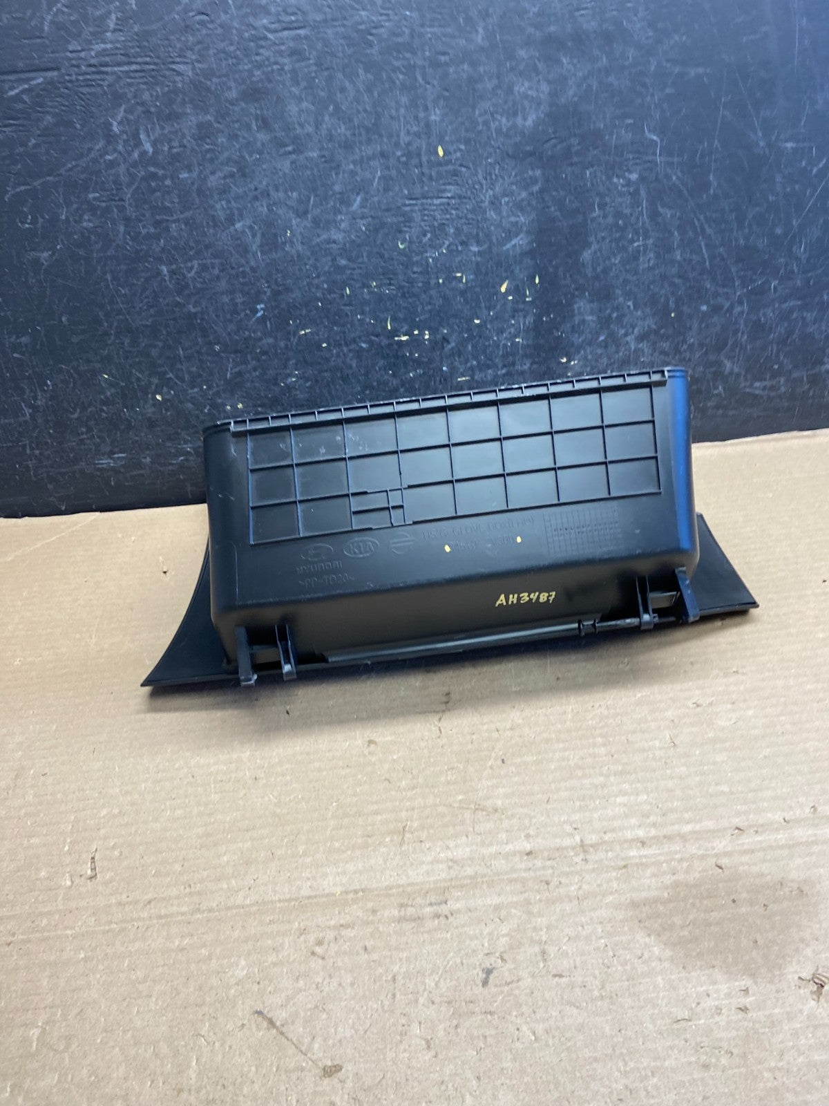 2012-2017 Hyundai Veloster Right Passenger Side Glove Box AH3487 DG4