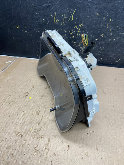 2011 to 2013 Ford E150 E250 E350 VAN Gauge Speedometer Cluster ab5570 DG3
